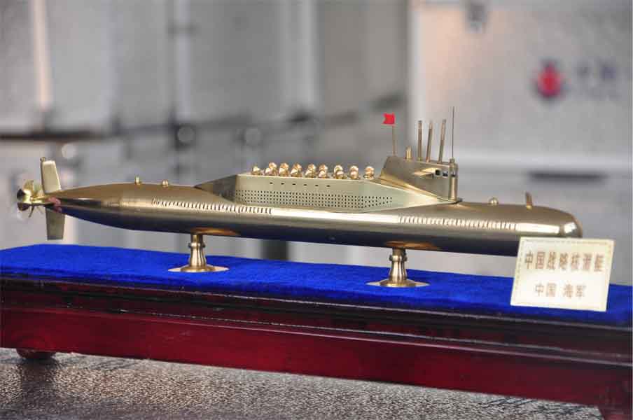 青岛纯铜潜艇模型
