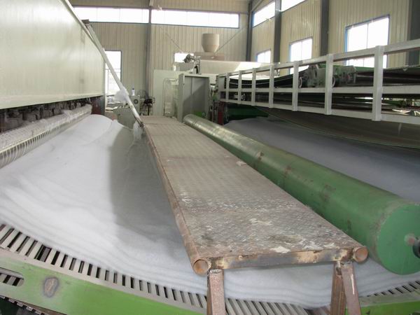 土工布，供应国家一级涤纶无纺土工布，过滤短纤土工布