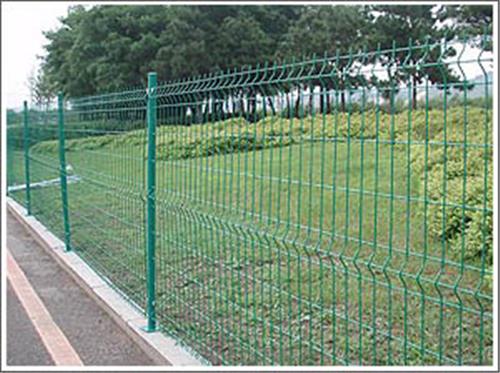 公路围栏网，围栏网生产流程，围栏网包装，围栏网施工