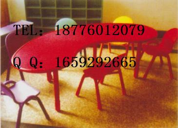 康桥体育儿童桌椅 厂家直销:18776012079