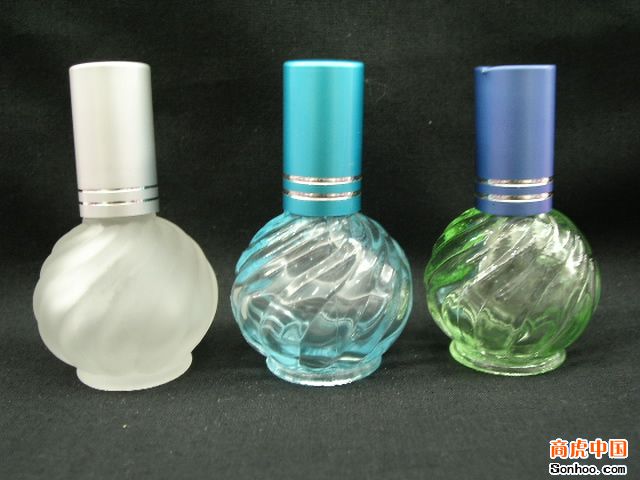 元宝形玻璃瓶，美加净玻璃瓶，鸡芯香水瓶，五星形香水瓶，花朵玻璃瓶
