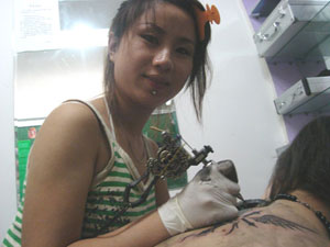 武汉专业纹绣武汉纹身培训中心 学习纹身培训 聚隆纹身培训