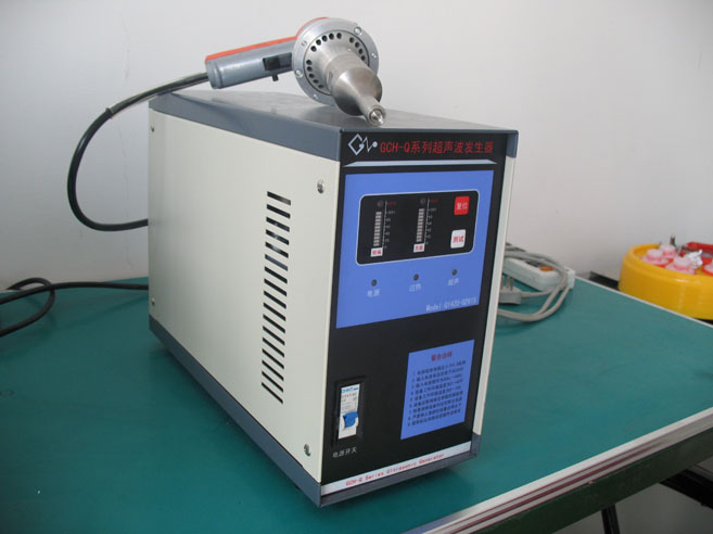 威海手持式超声波焊接机，凯正便携式超声波塑料焊接机