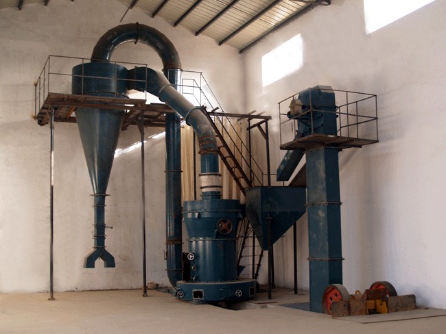 环保型磨粉机工业磨粉机高压强压磨粉机{gx}磨粉机无基础磨粉机