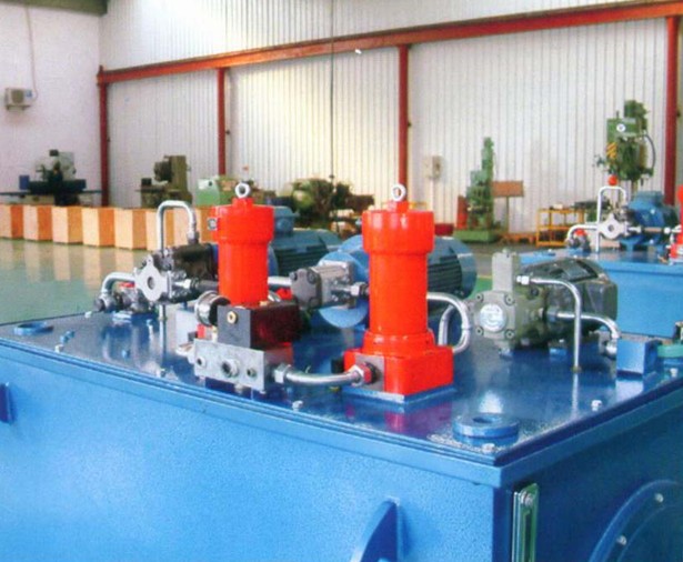 山东专业供应LCB-10型立式齿轮油泵电机组济南恒鑫液压气动有限公司