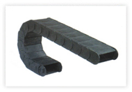 质量保证塑料工程拖链按结构分为桥式塑料拖链/全封闭塑料拖链