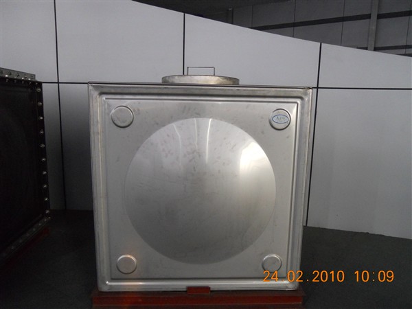 青岛不锈钢水箱-装配式不锈钢焊接水箱-水箱