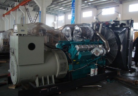 江苏阳光专业生产销售600KW上海帕欧/通柴柴油发电机组