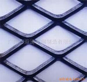 双涛筛网供应铝板钢板网，铁板钢板网,不锈钢钢板网，双涛厂