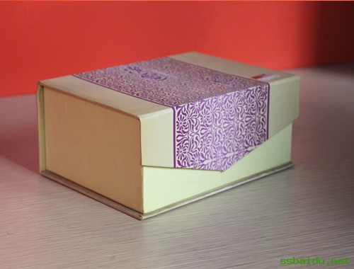 供应书型盒 精美实用，专业生产 广东三水飞梵纸品包装是你的{sx}