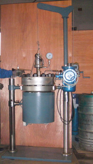 供电，蒸汽，导热油加热不锈钢反应釜 ，磁力反应釜