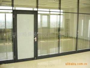 深圳南山玻璃们维修 蛇口专业封阳台玻璃门窗维修
