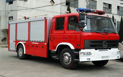 供应东风145泡沫消防车(2001J5)