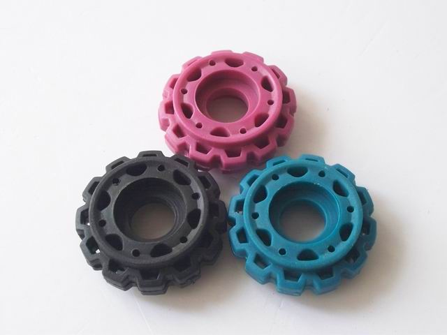 塑胶轮子，溜冰鞋塑胶轮子，开模制作供应塑胶轮子