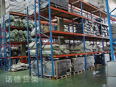 南京重量型横梁式货架，仓储设备供应，重量型横梁式货架供应