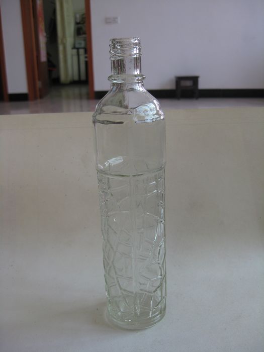 玻璃瓶营销市场，研制玻璃瓶，大小精油瓶，调味品玻璃瓶，玻璃瓶盖
