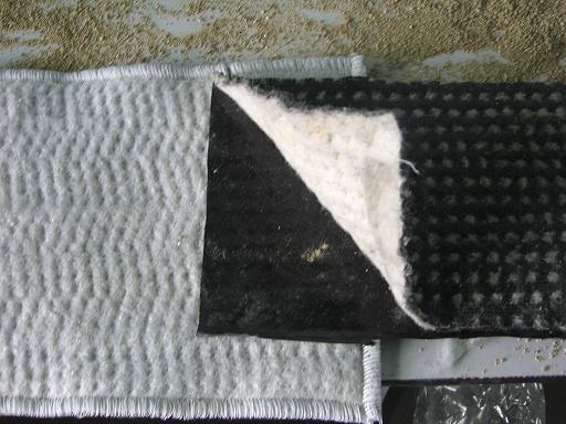 4000g钠基膨润土防水毯用途及作用中瑞供应