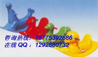 南宁玩具厂供应儿童玩具滑梯， 摇马 ，跷跷板， 秋千等儿童玩具！