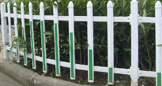 泰安yzPVC护栏，PVC院墙护栏，彩色插条PVC护栏