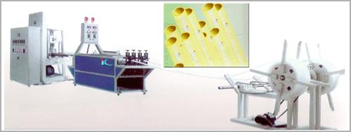 生产{gx}高质量PVC实壁发泡内螺旋管材挤出生产线