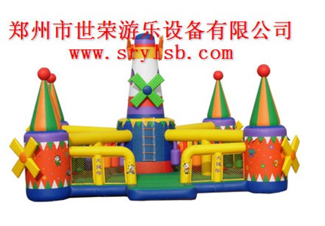 儿童充气城堡供应商|郑州qw儿童游乐设备厂家世荣