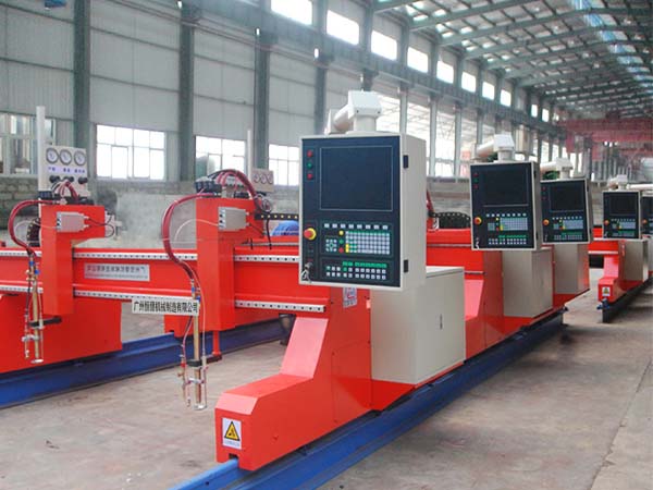 广东专业供应数控切割机，广州恒亿机械生产厂家