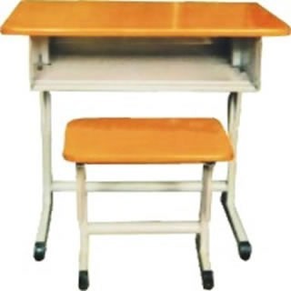 课桌椅，餐桌学生床，,电脑桌，阅览桌，黑板,讲台，美术桌， 