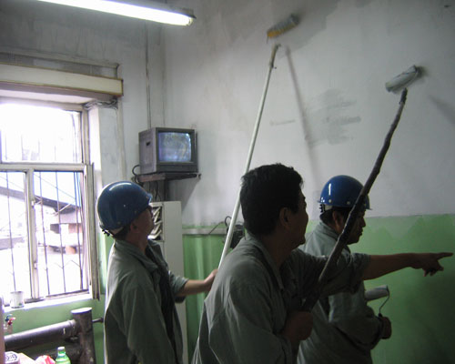深圳专业批灰刷墙，提供深圳专业旧墙翻新，深圳室内刷墙