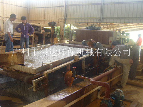 供应选矿厂污泥脱水机，广州绿达专业制造污泥脱水处理设备