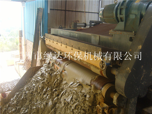 供应选矿厂污泥脱水机，污泥脱水处理设备找广州绿达