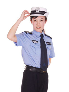 山东标志服装厂，阳谷华翼标志服装厂供应环卫执法标志服装。