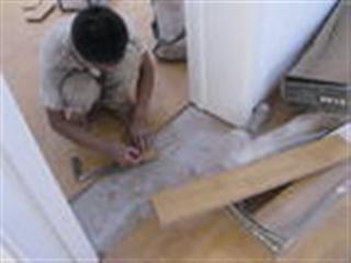 深圳铺木地板，深圳专业木地板维修，深圳木地板翻新