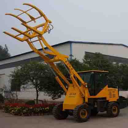 长期供应山东优质农用装载机械ZL16型高卸抓草机、抓木机