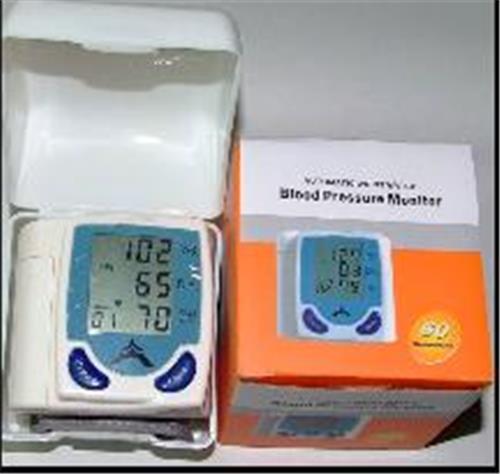 供应手腕式电子血压计