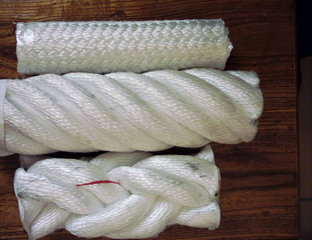 供应丙纶、涤纶、锦纶、丙纶/涤纶混合等系列绳缆/缆绳