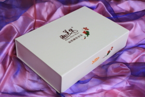 天津红桥美术印刷厂专业设计制作各种礼品包装盒