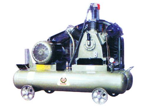 0.6立方25公斤活塞式空气压缩机/ 0.6m3/2.5Mpa移动式空气压缩机