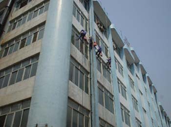 广州白云区口碑较好的洗外墙公司有哪家，蓝态洗外墙很专业